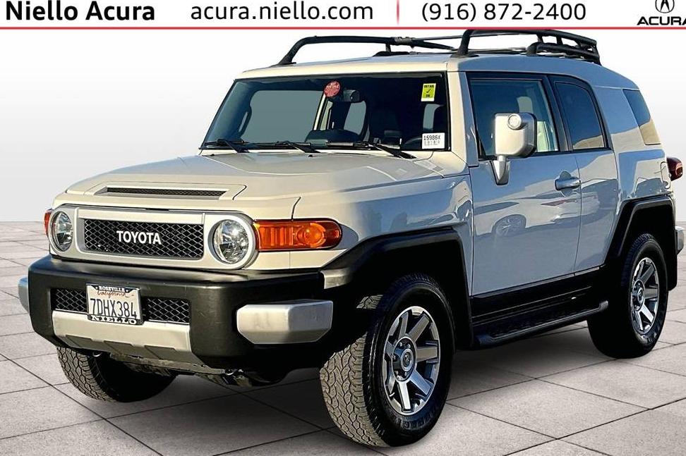 TOYOTA FJ CRUISER 2014 JTEBU4BF3EK186663 image